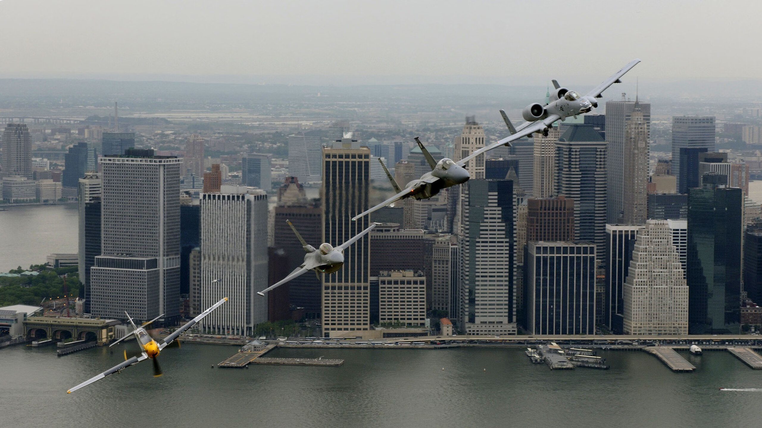 中国女篮战术调整取得成效 进攻更具威胁，中国女蓝战绩