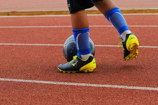 爱游戏体育APP下载-球队是否更倾向利用定位球制造边路进攻机会，球队是否更倾向利用定位球制造边路进攻机会