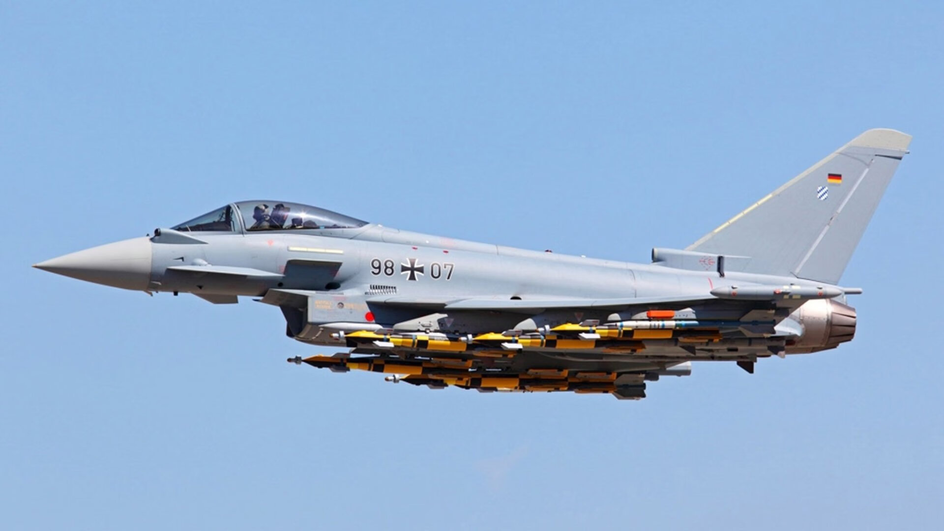 “埃尔斯·霍斯特成为南非橄榄球队的防守标杆”